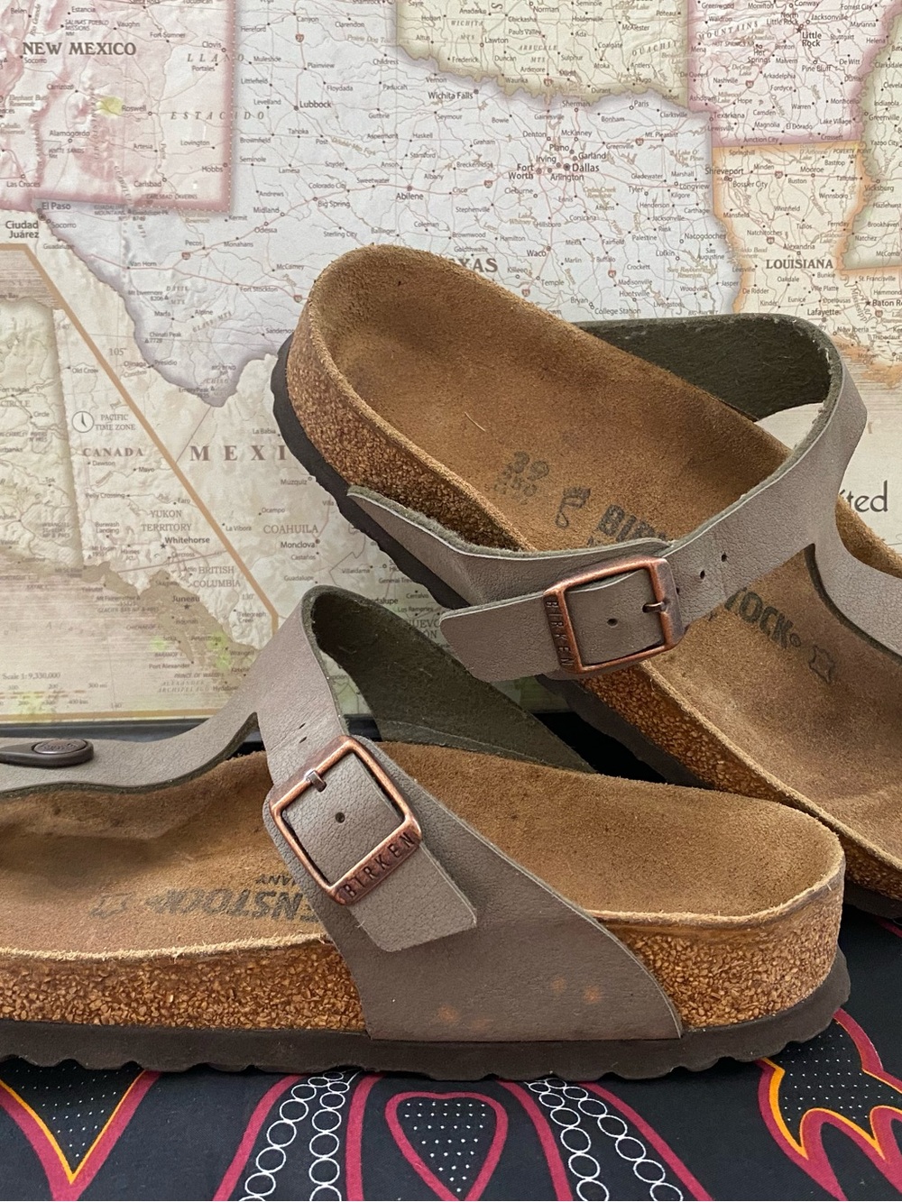 Pre-owned Birkenstock Gizeh Sandal Sz 39/8 Women’s